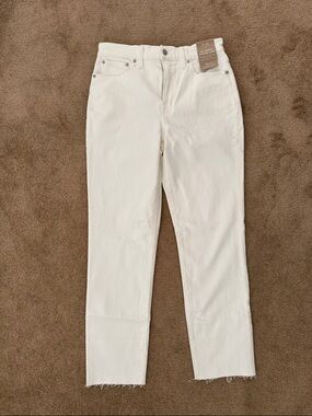 Madewell High-Rise Straight-Leg Jeans in Off-White
